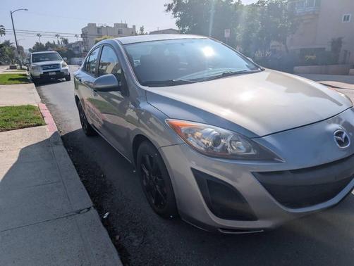 2010 Mazda Mazda3 i Touring