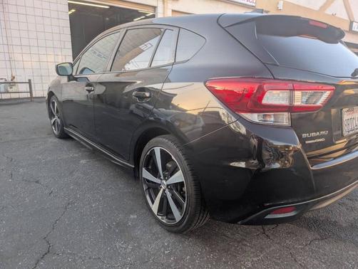 2017 Subaru Impreza 2.0i Sport