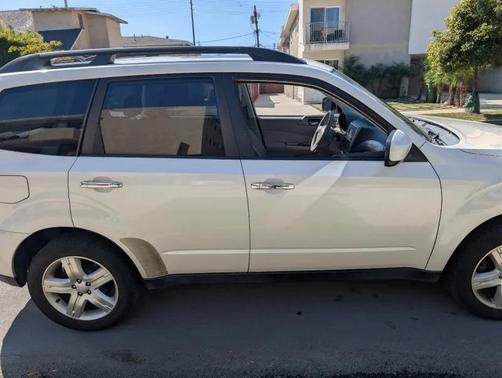 2010 Subaru Forester 2.5 X Limited