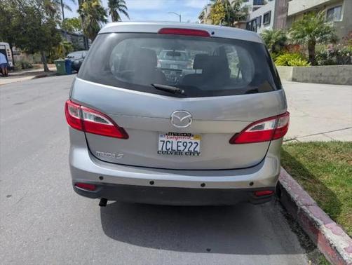 2013 Mazda Mazda5 Sport