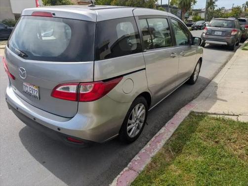 2013 Mazda Mazda5 Sport