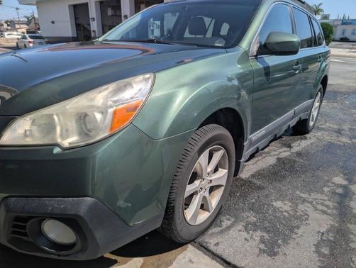 2014 Subaru Outback 2.5i Limited