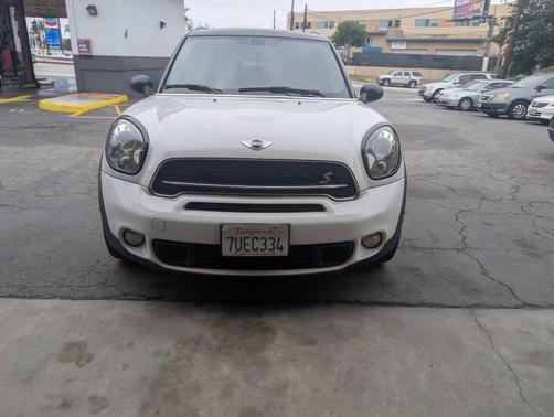 Light White 2016 MINI Countryman Cooper S