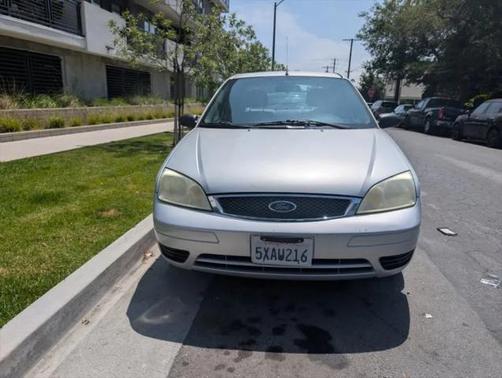 2006 Ford Focus ZX4 SE
