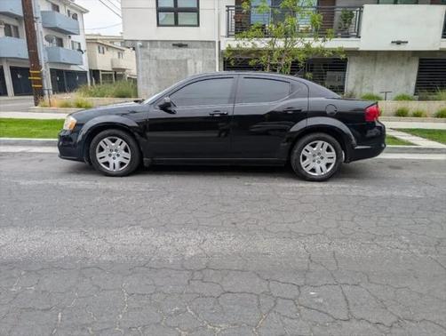 2013 Dodge Avenger SE