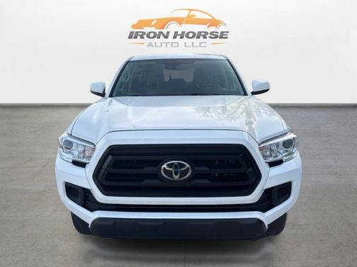 White 2022 Toyota Tacoma SR