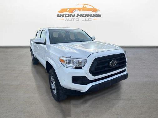White 2022 Toyota Tacoma SR