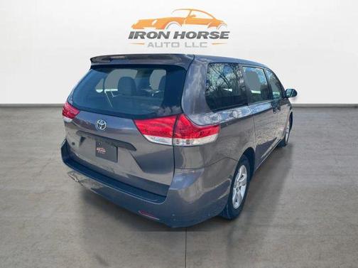 2014 Toyota Sienna L