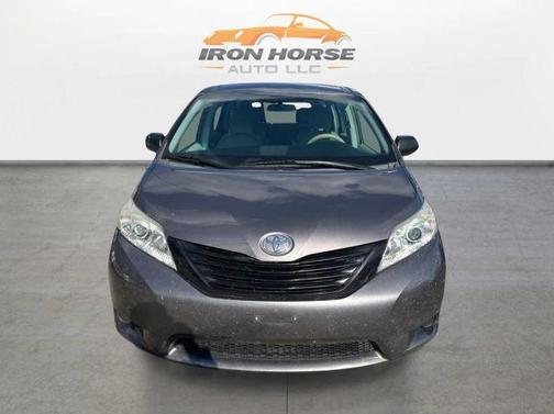 2014 Toyota Sienna L