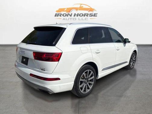 2017 Audi Q7 3.0T Premium