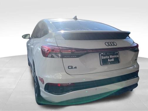 2024 Audi Q4 e-tron 50 Premium Plus