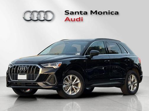 2024 Audi Q3 45 S line Premium