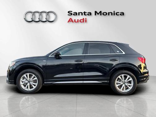2024 Audi Q3 45 S line Premium