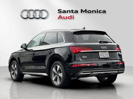 2024 Audi Q5 40 Premium