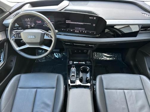 2025 Audi Q6 e-tron Premium