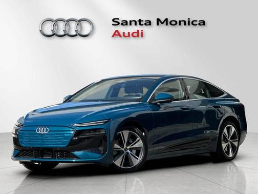 2024 Audi Q3 45 S line Premium