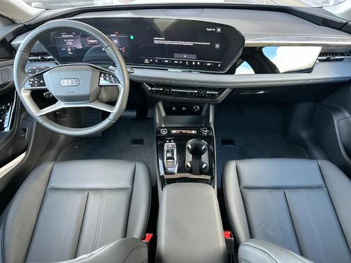 2024 Audi Q3 45 S line Premium