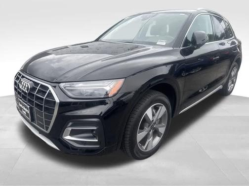 2024 Audi Q5 40 Premium
