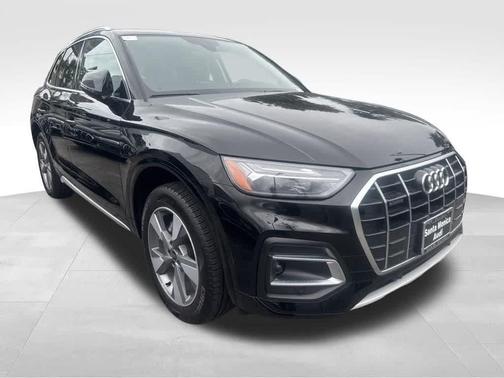 2024 Audi Q5 40 Premium