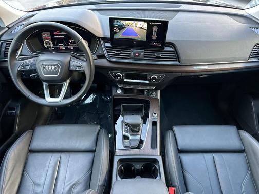 2023 Audi Q5 e 55 S line quattro Premium