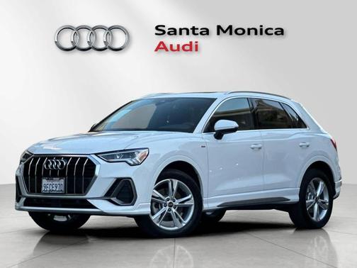 2023 Audi Q3 45 S line Premium