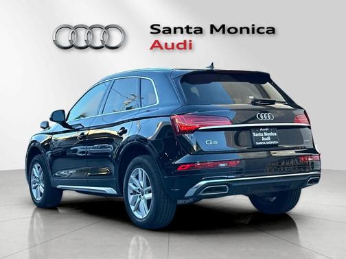 2024 Audi Q5 45 S line quattro Premium