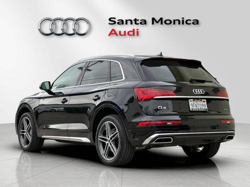 2023 Audi Q5 e 55 S line quattro Premium