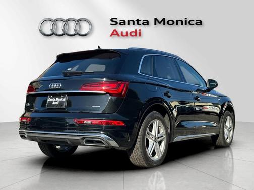 2022 Audi Q5 e 55 S line quattro Premium