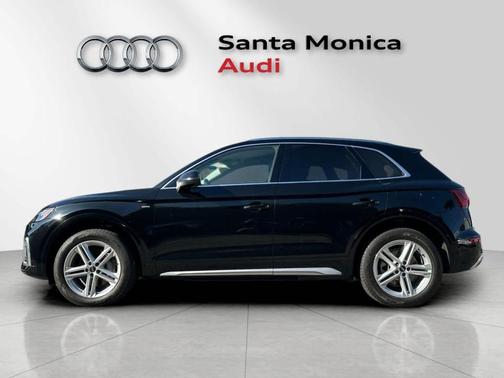 2022 Audi Q5 e 55 S line quattro Premium