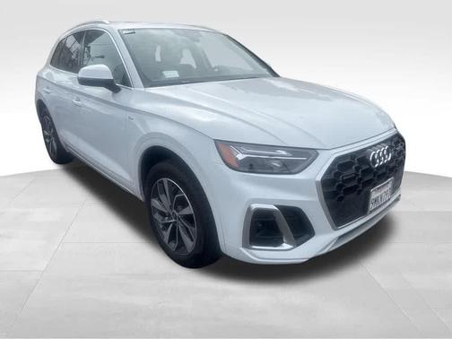 2024 Audi Q5 45 S line quattro Premium
