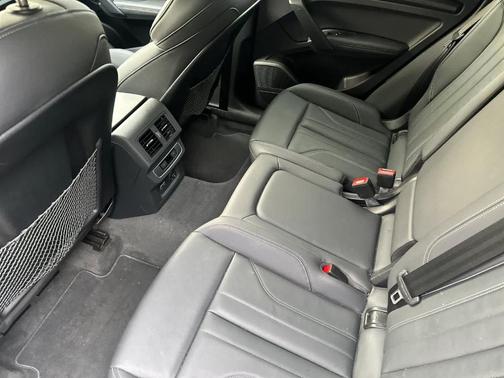 2023 Audi Q5 e 55 S line quattro Premium