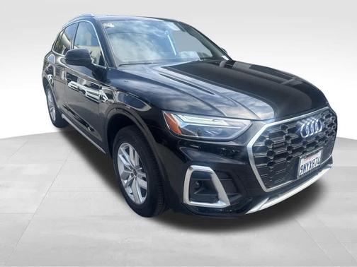 2024 Audi Q5 45 S line quattro Premium