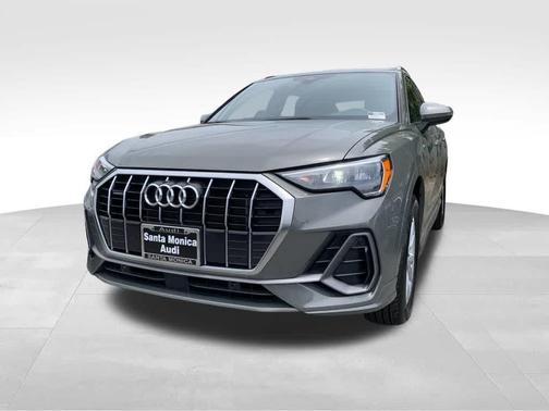 2022 Audi Q3 45 S line Premium