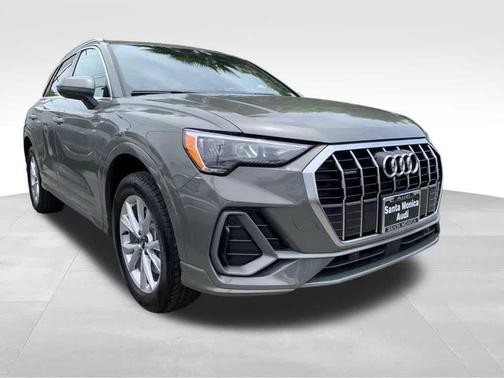 2022 Audi Q3 45 S line Premium