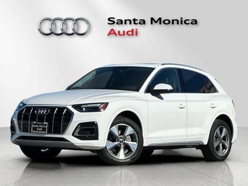 2023 Audi Q5 40 Premium Plus
