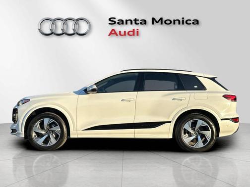 2025 Audi Q6 e-tron Premium