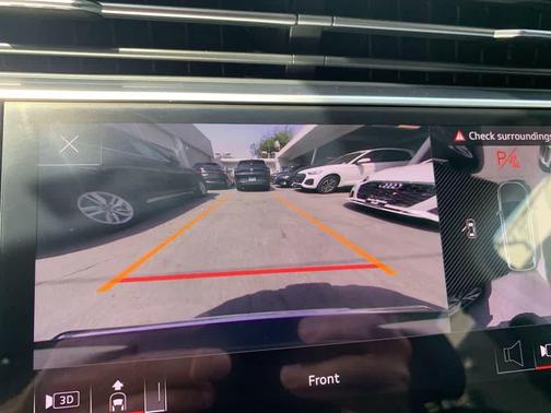 2023 Audi Q7 45 Premium