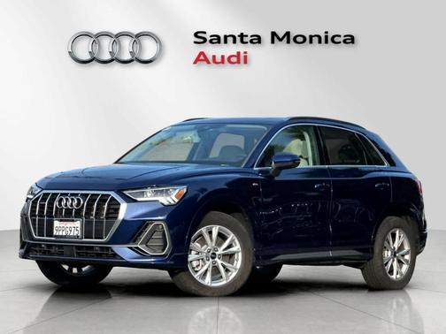 2024 Audi Q3 45 S line Premium
