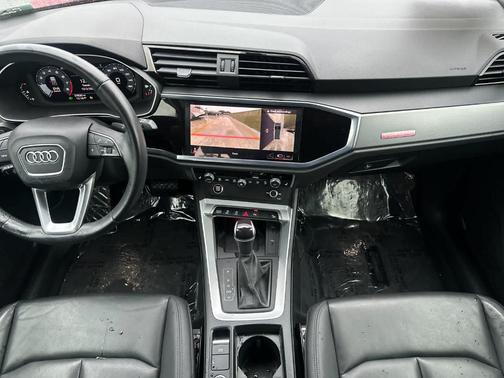 2023 Audi Q3 45 S line Premium Plus