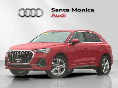 2023 Audi Q3 45 S line Premium Plus