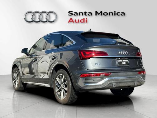 2022 Audi Q5 45 S line Premium Plus
