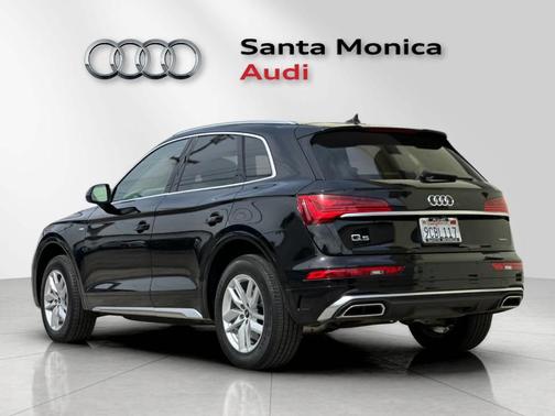 2022 Audi Q5 45 S line quattro Premium