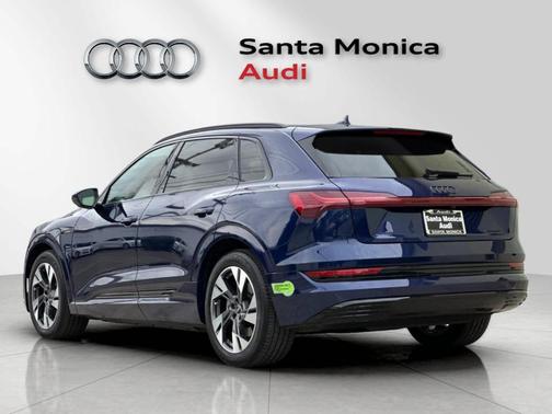 2023 Audi e-tron Premium