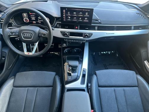 2023 Audi A5 45 S line Prestige