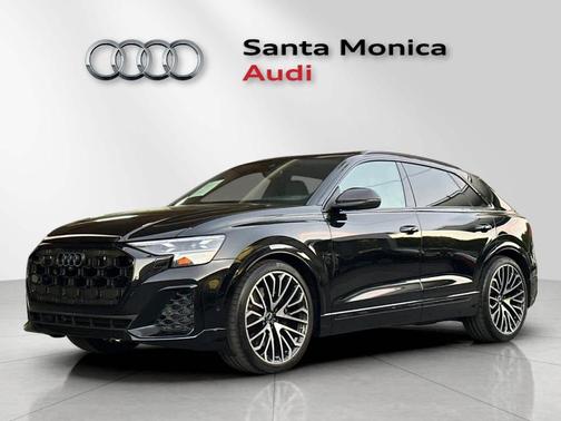 2024 Audi SQ8 4.0T quattro Premium Plus
