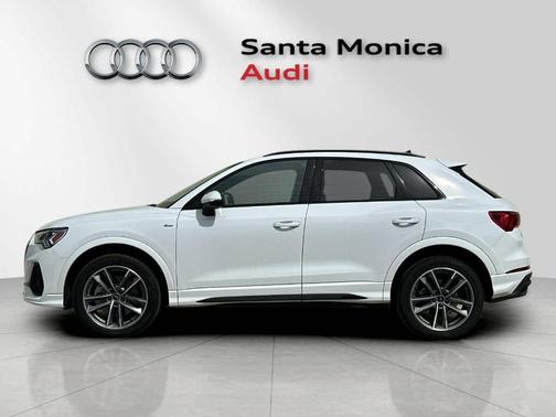 2025 Audi Q3 45 S line Premium
