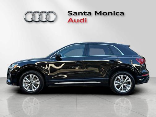 2025 Audi Q3 45 S line Premium