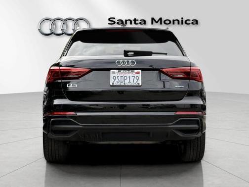 2025 Audi Q3 45 S line Premium