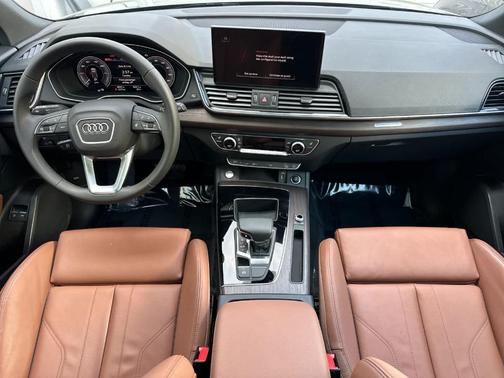 2024 Audi Q5 e 55 S line quattro Premium