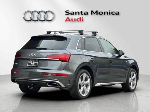2023 Audi Q5 45 S line Premium Plus